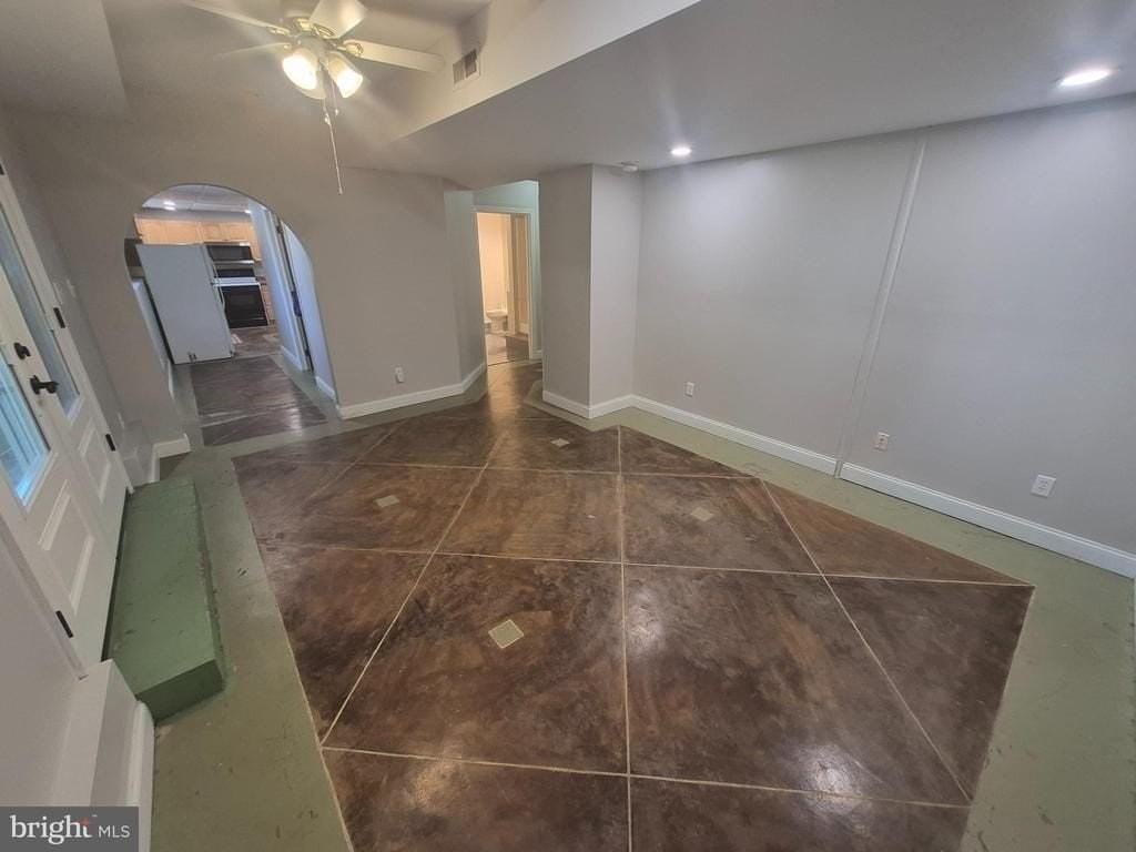 1211 Nottingham Rd - Photo 5 of 13