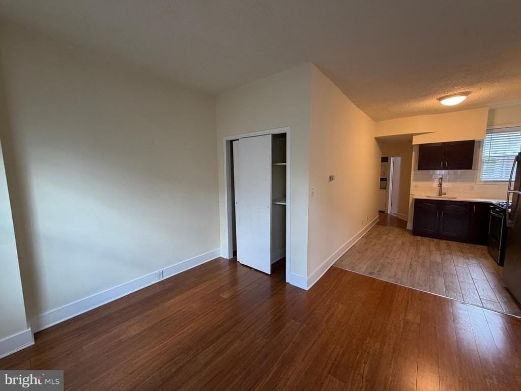 1436 Wolf St #2 - Photo 4 of 11