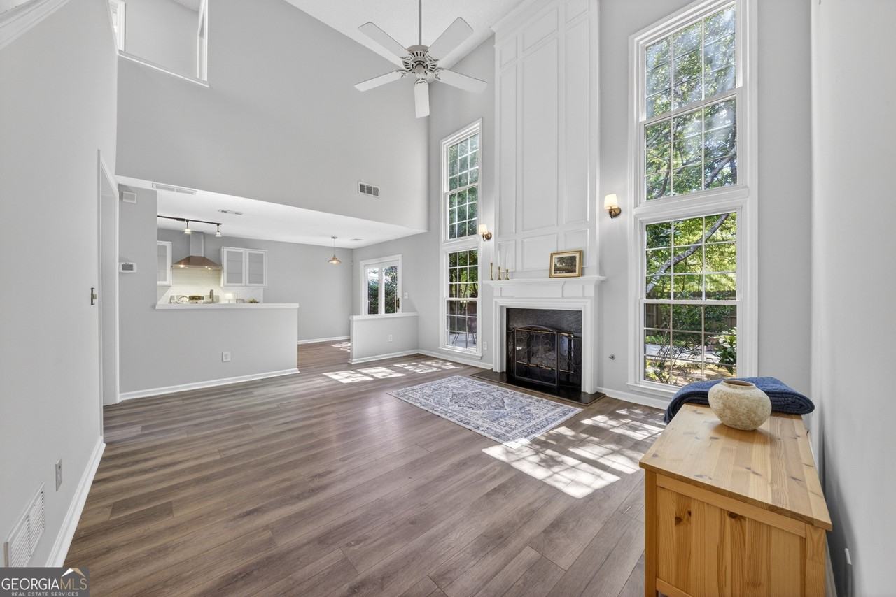 3485 Patterstone Dr - Photo 4 of 19