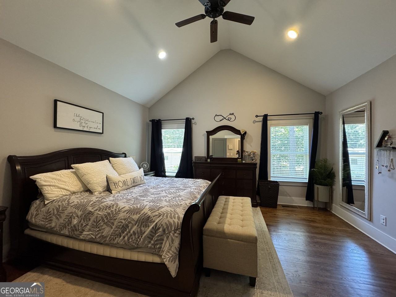 859A East Ave #A - Photo 5 of 10