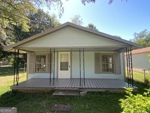 205 Auburn Ave - Photo 2 of 9