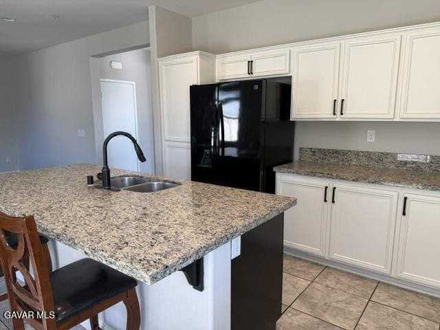 3542 Half Dome Ave - Photo 5 of 18