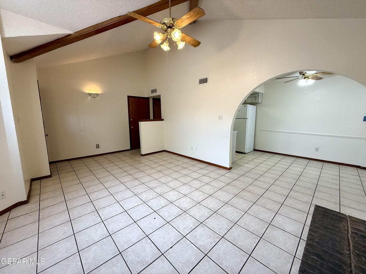 764 Colchester Dr - Photo 5 of 27