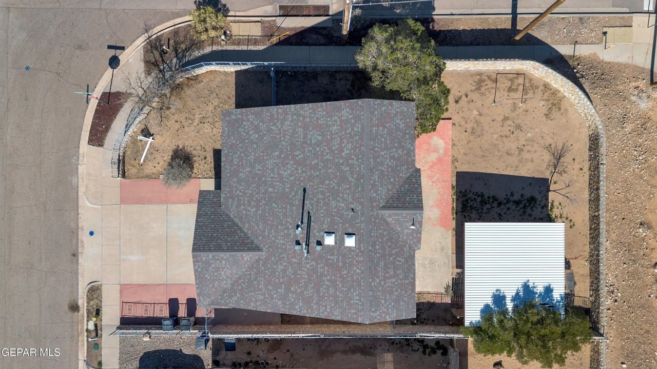 11330 Loma Del Sol Dr - Photo 5 of 33