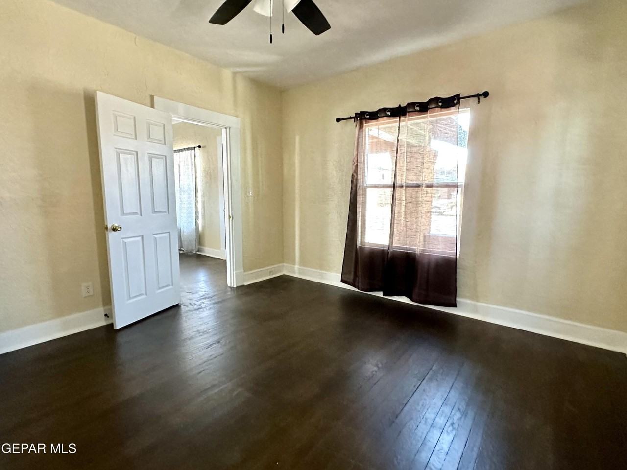 3312 Montana Ave - Photo 7 of 21
