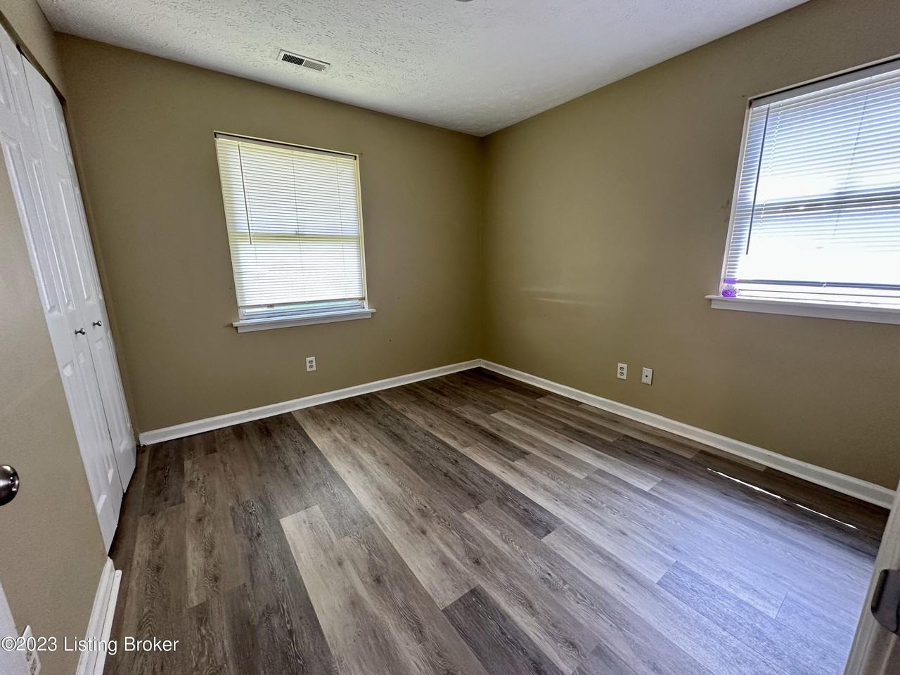 8908 Bluebell Dr - Photo 7 of 9