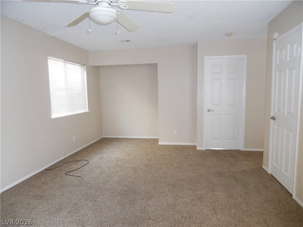 3045 Brigantine Way - Photo 4 of 32