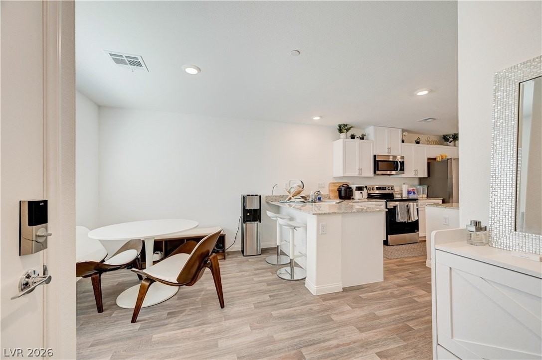 5641 Fathom Blue St - Photo 6 of 35