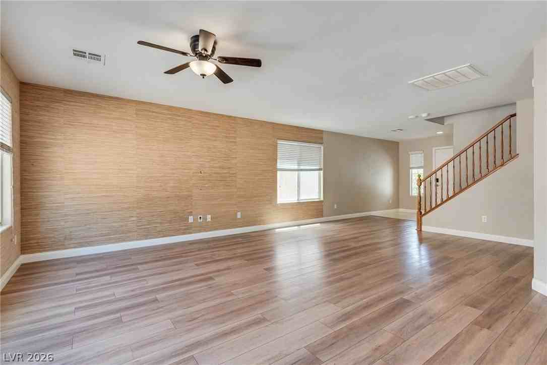 9072 Cedar Door Ave - Photo 5 of 18