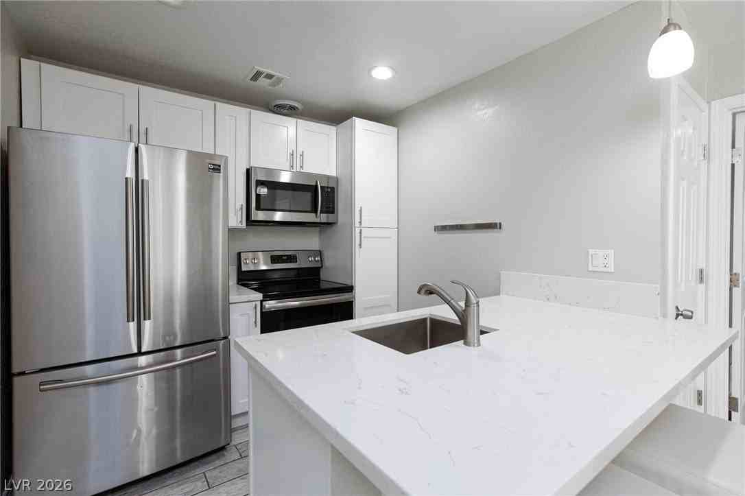 3603 Di Salvo Dr #144 - Photo 3 of 27