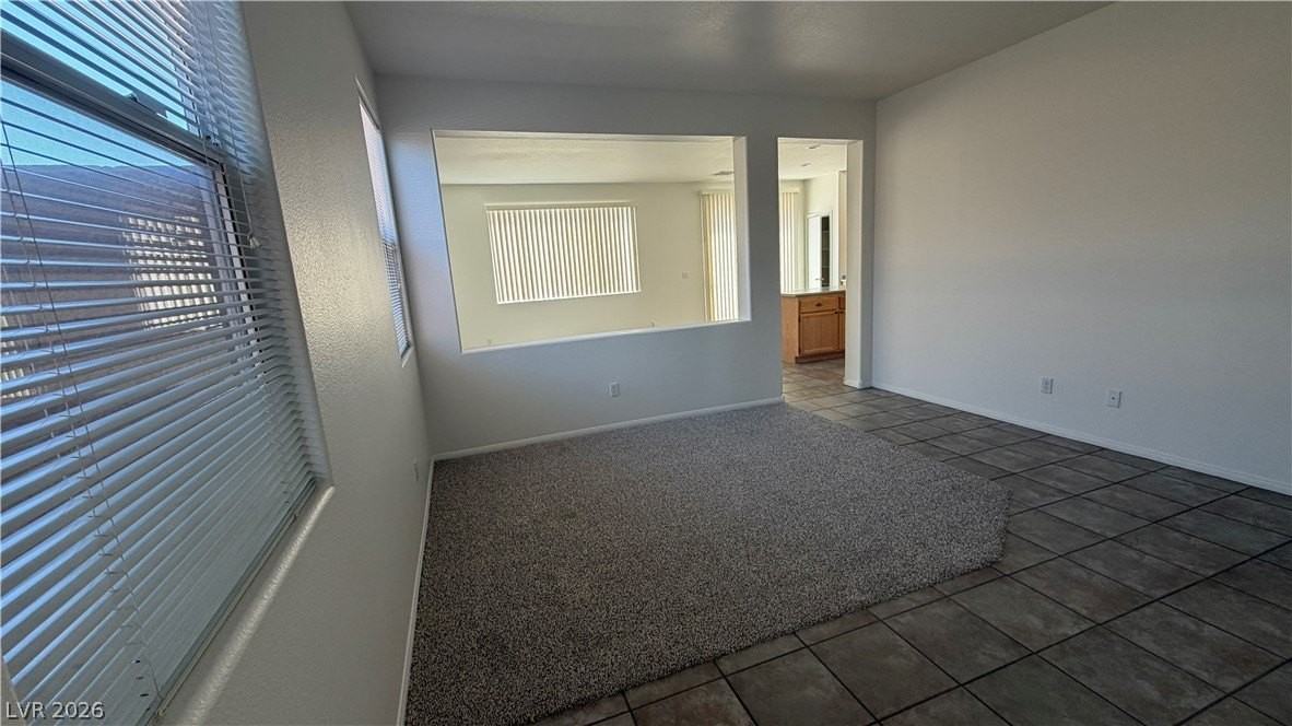 2424 Predera Ave - Photo 5 of 46