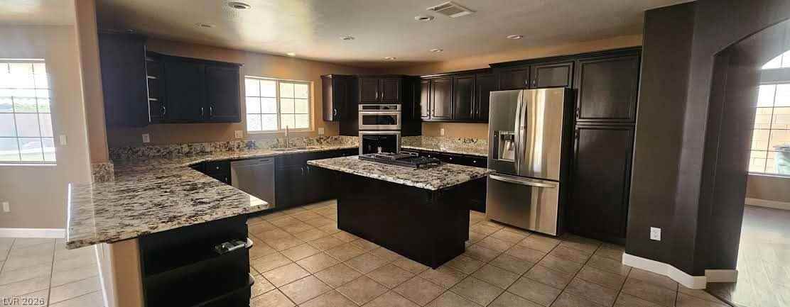 5316 Bright Sun Ct - Photo 5 of 48