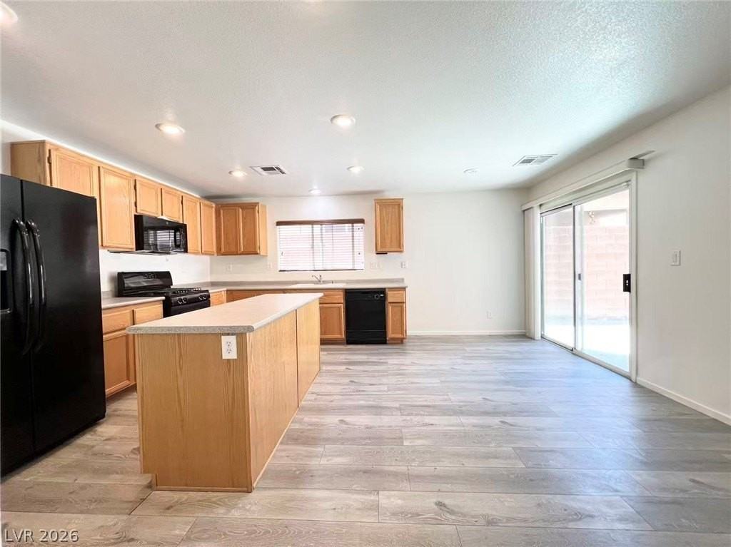 11143 Ranch Valley St - Photo 6 of 23