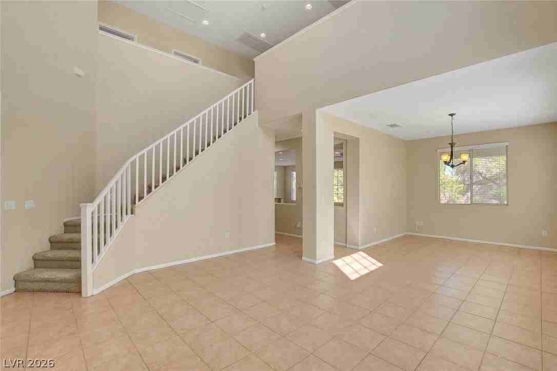 3432 Yellow Cove Ln - Photo 6 of 40