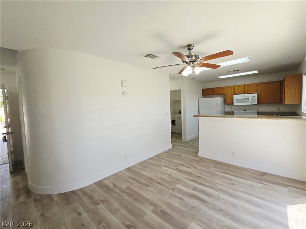 7201 Scenic Desert Ct - Photo 3 of 39