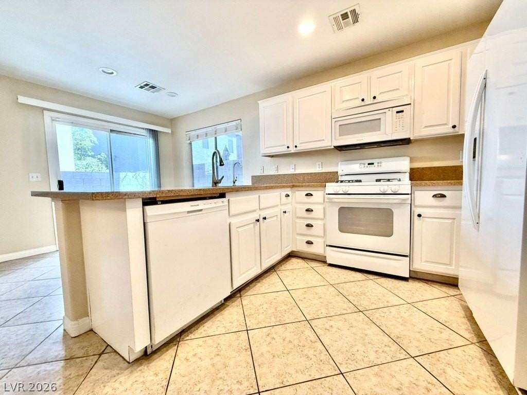 10256 Missouri Meadows St - Photo 3 of 17