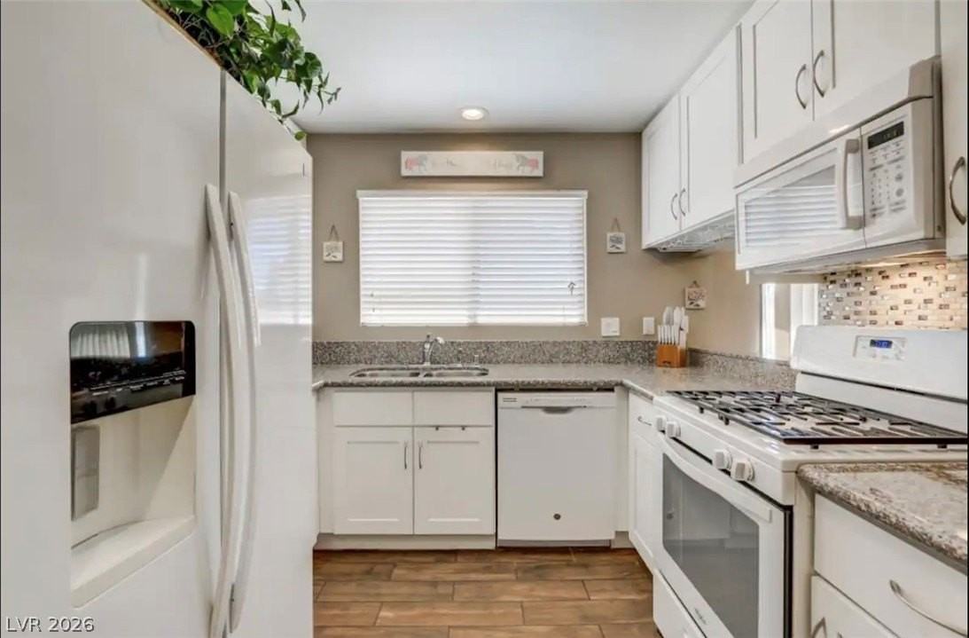 7385 Vireo Dr - Photo 3 of 20