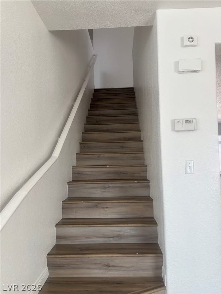 6528 Playa De Carmen Way - Photo 7 of 16