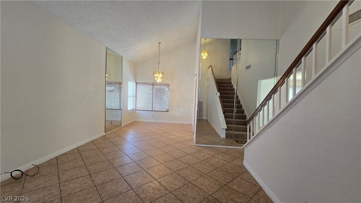 4724 Cosley Dr #0 - Photo 4 of 32