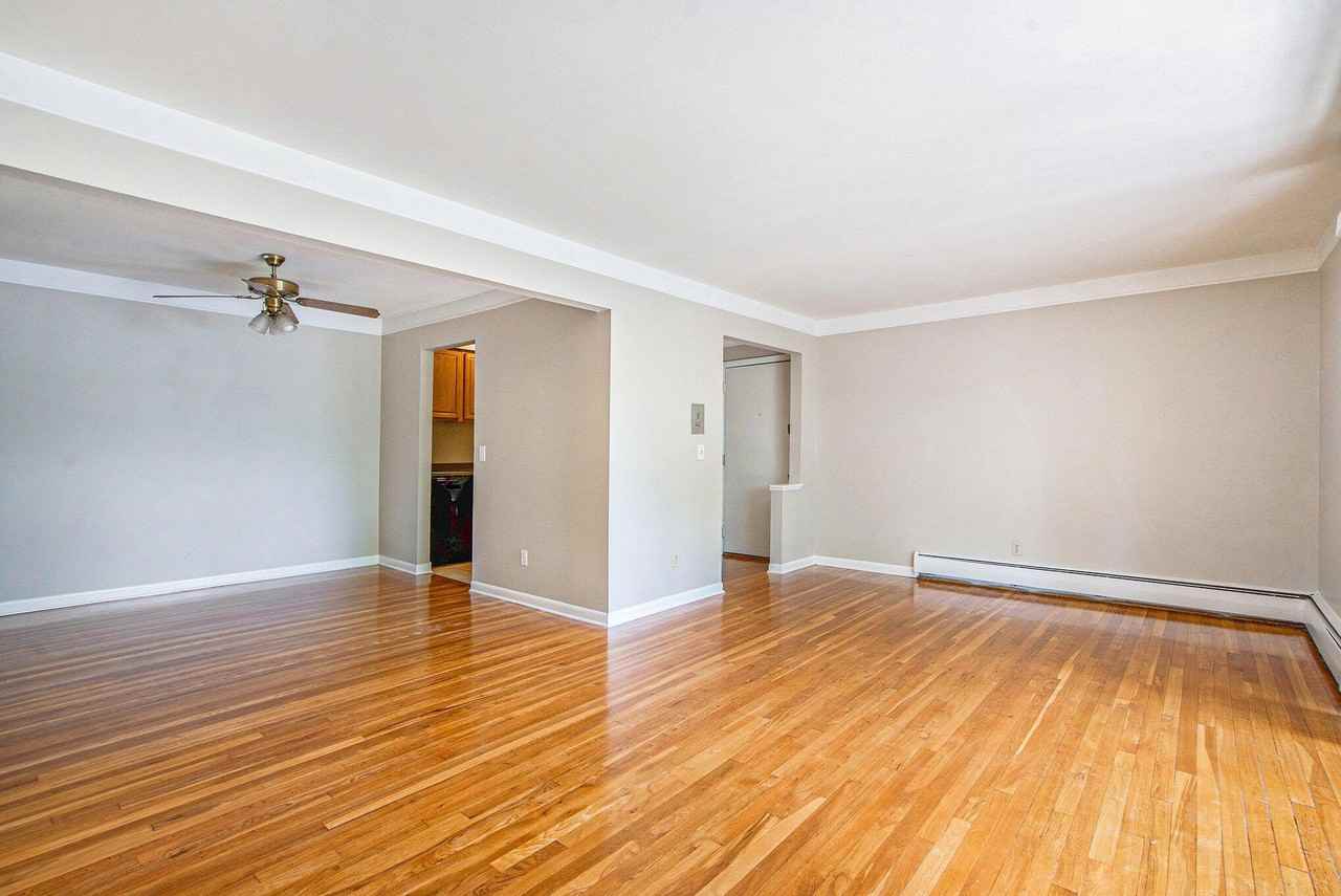 1249 Island Dr #101 - Photo 4 of 22