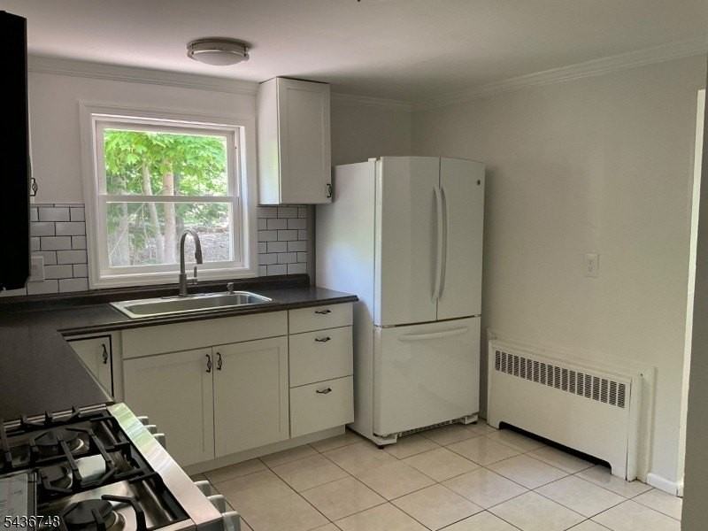 470 Macopin Rd - Photo 4 of 15