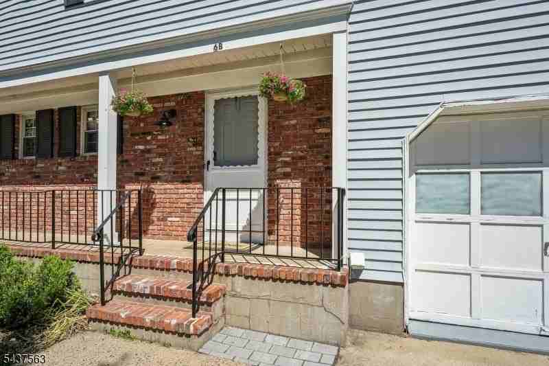 6B John F Goellner Dr #6B - Photo 2 of 34