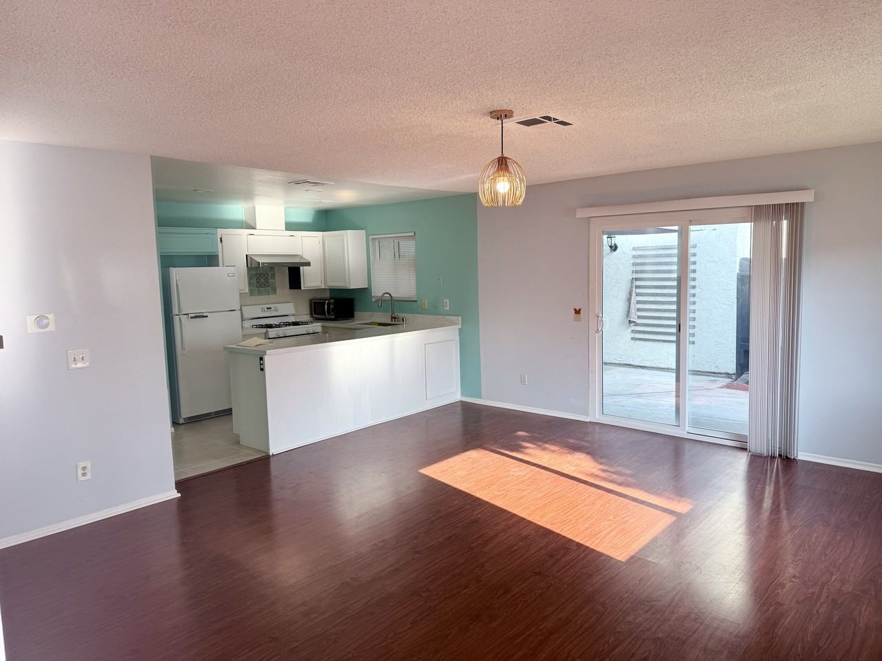 29272 Murrieta Rd #1 - Photo 3 of 18
