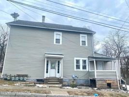 featured image of 779 N Washington St