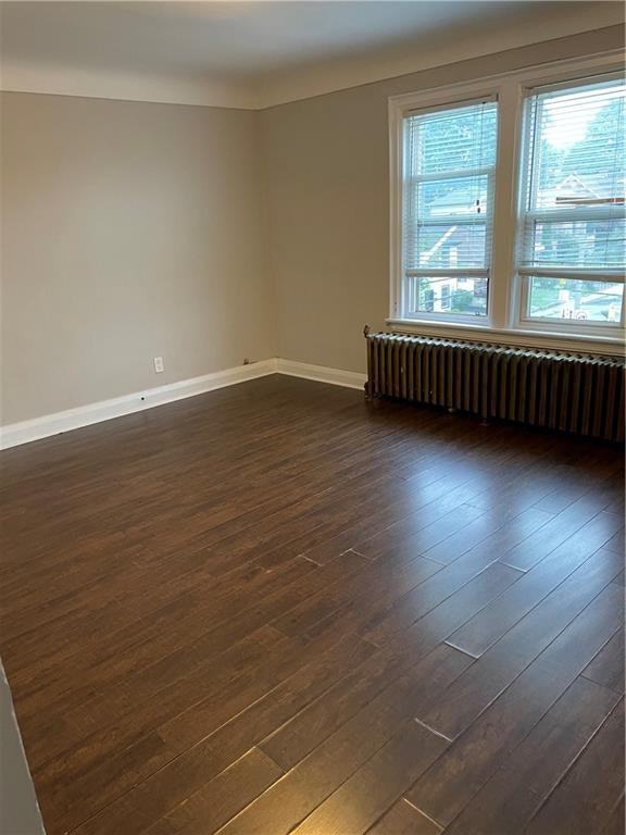 524 John St N #5 - Photo 2 of 10
