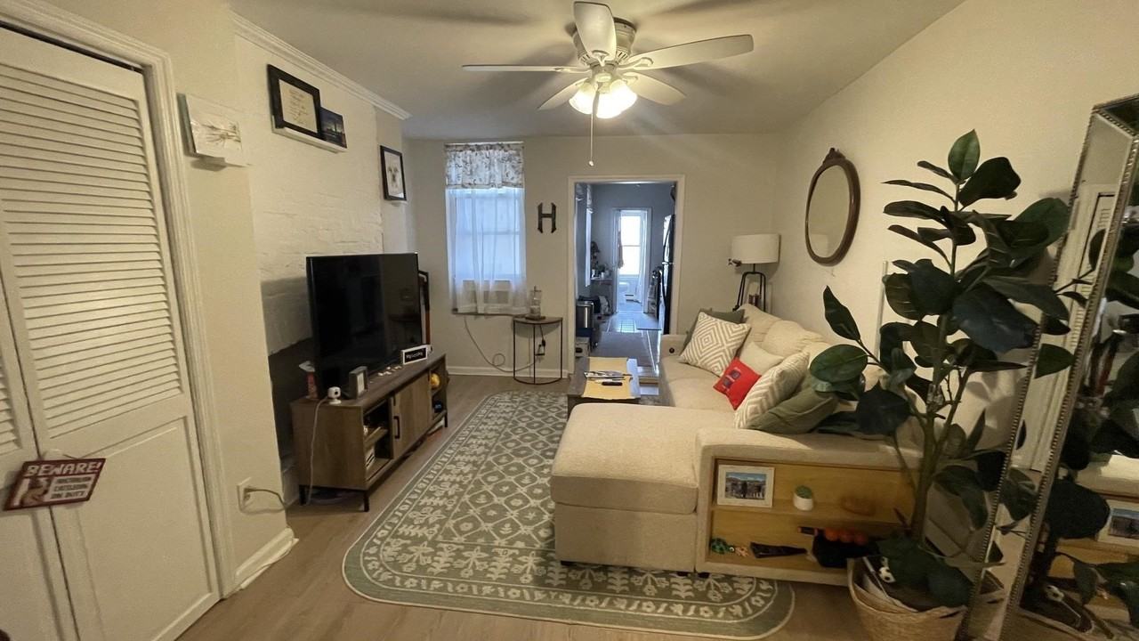 131 Madison St #1L - Photo 3 of 14