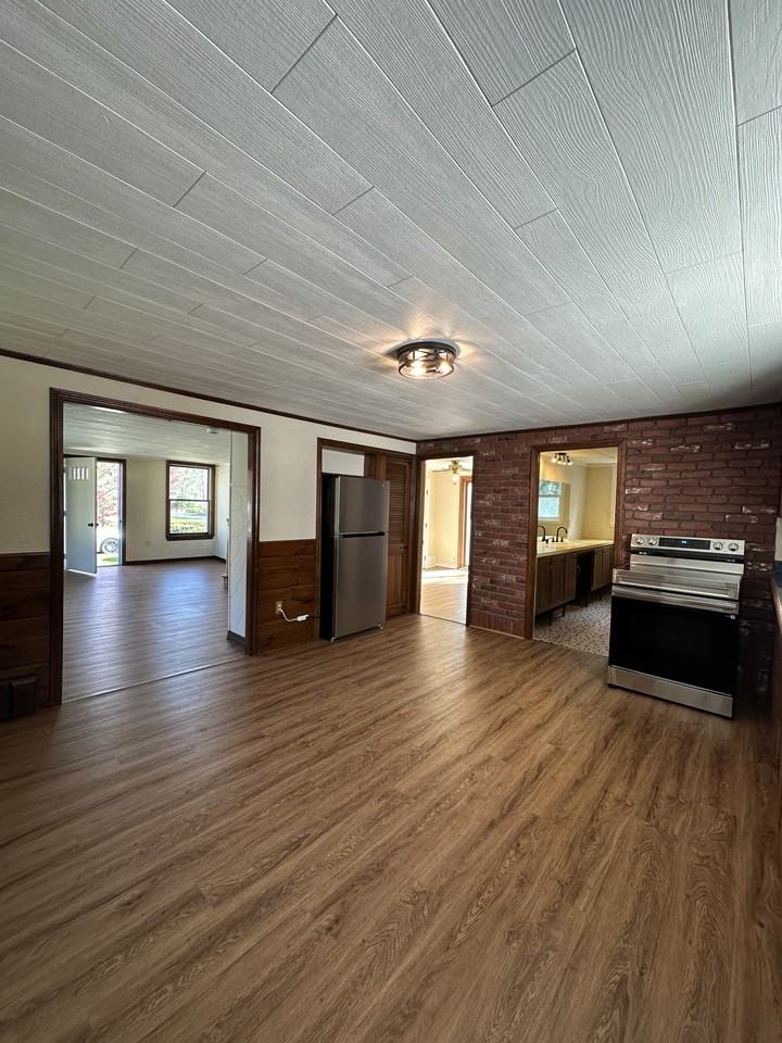 35 McKinley Street - Photo 3 of 7