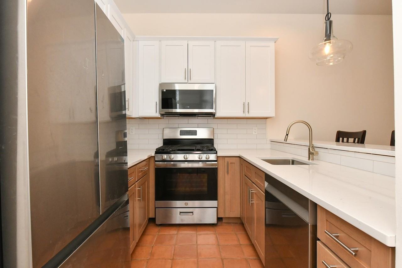 1115 Willow Ave #108 - Photo 2 of 24