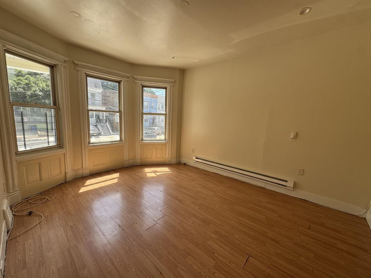 130 Highland Ave #1 - Photo 4 of 14