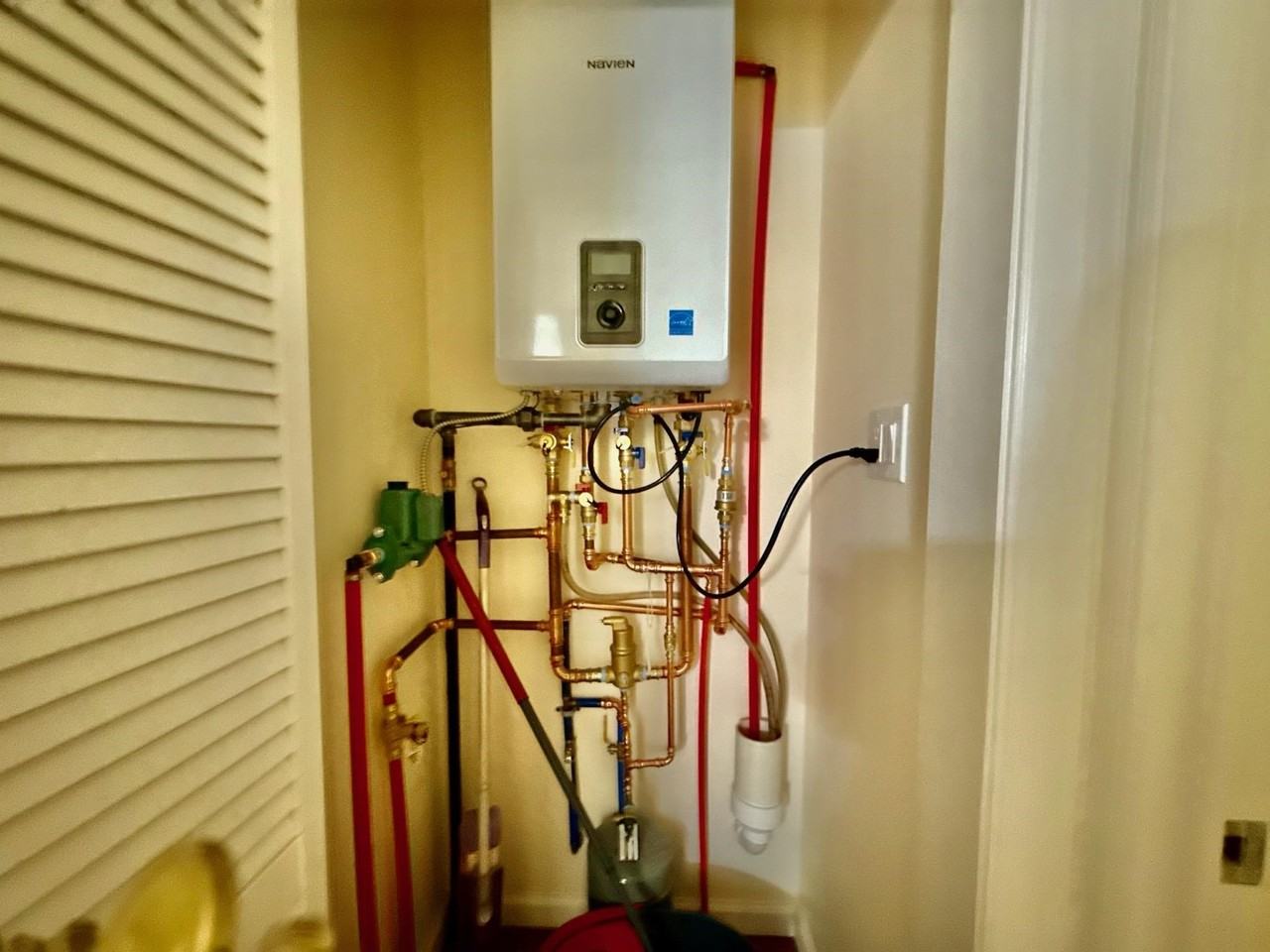 19 Baldwin Ave #2 - Photo 3 of 12