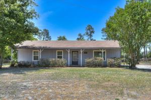 featured image of 3823 Fairington Dr