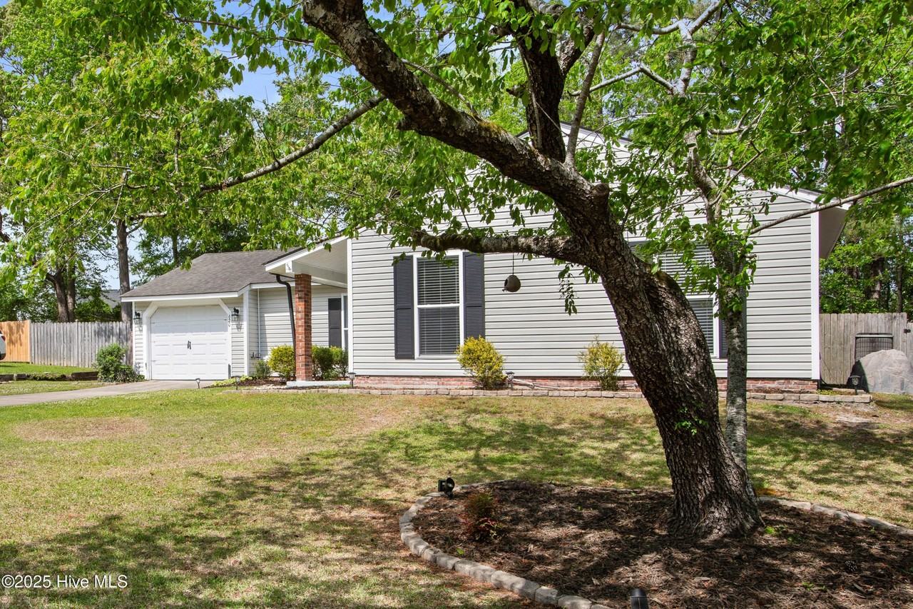 620 Shadowridge Rd - Photo 3 of 28