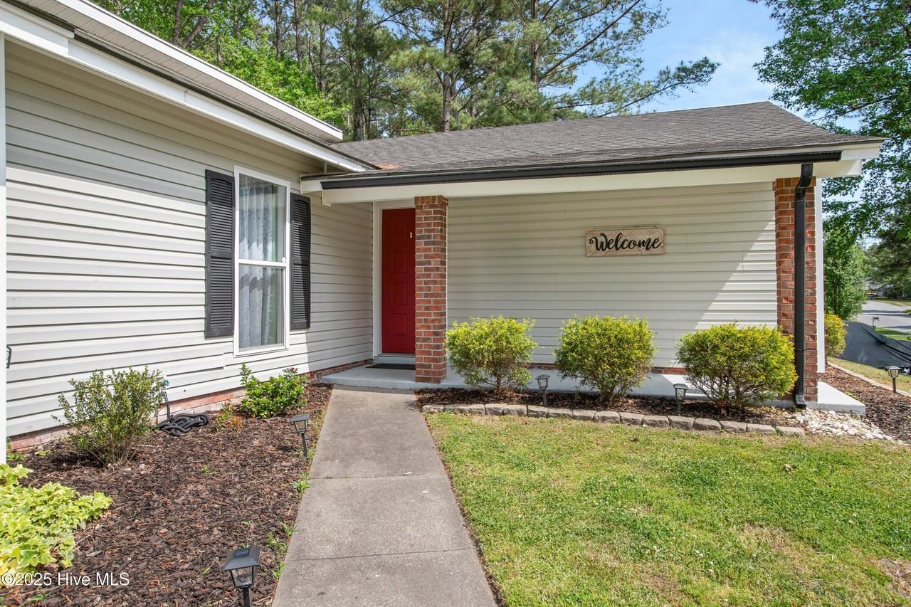 620 Shadowridge Rd - Photo 5 of 28