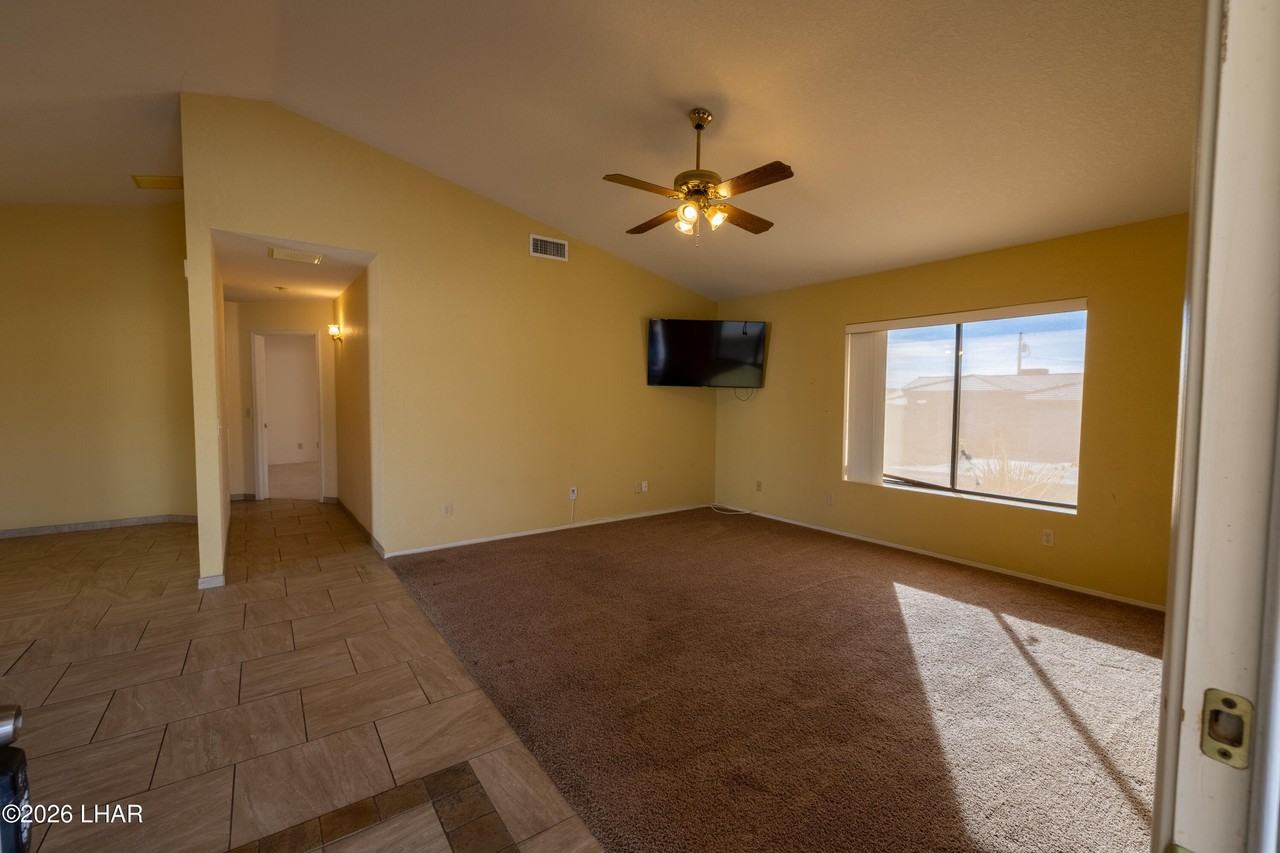 1582 Brodie Dr - Photo 2 of 21