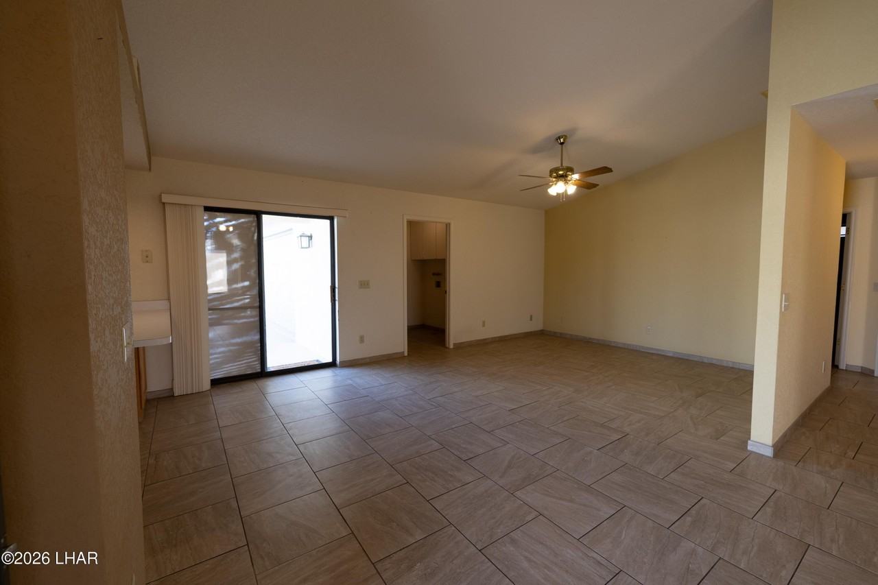 1582 Brodie Dr - Photo 3 of 21