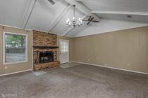 8618 Woodfox Cir #1 - Photo 3 of 8