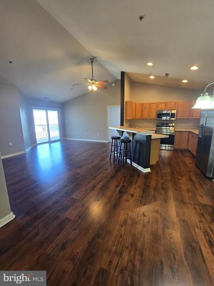 3403L N Sagamore Dr - Photo 5 of 20