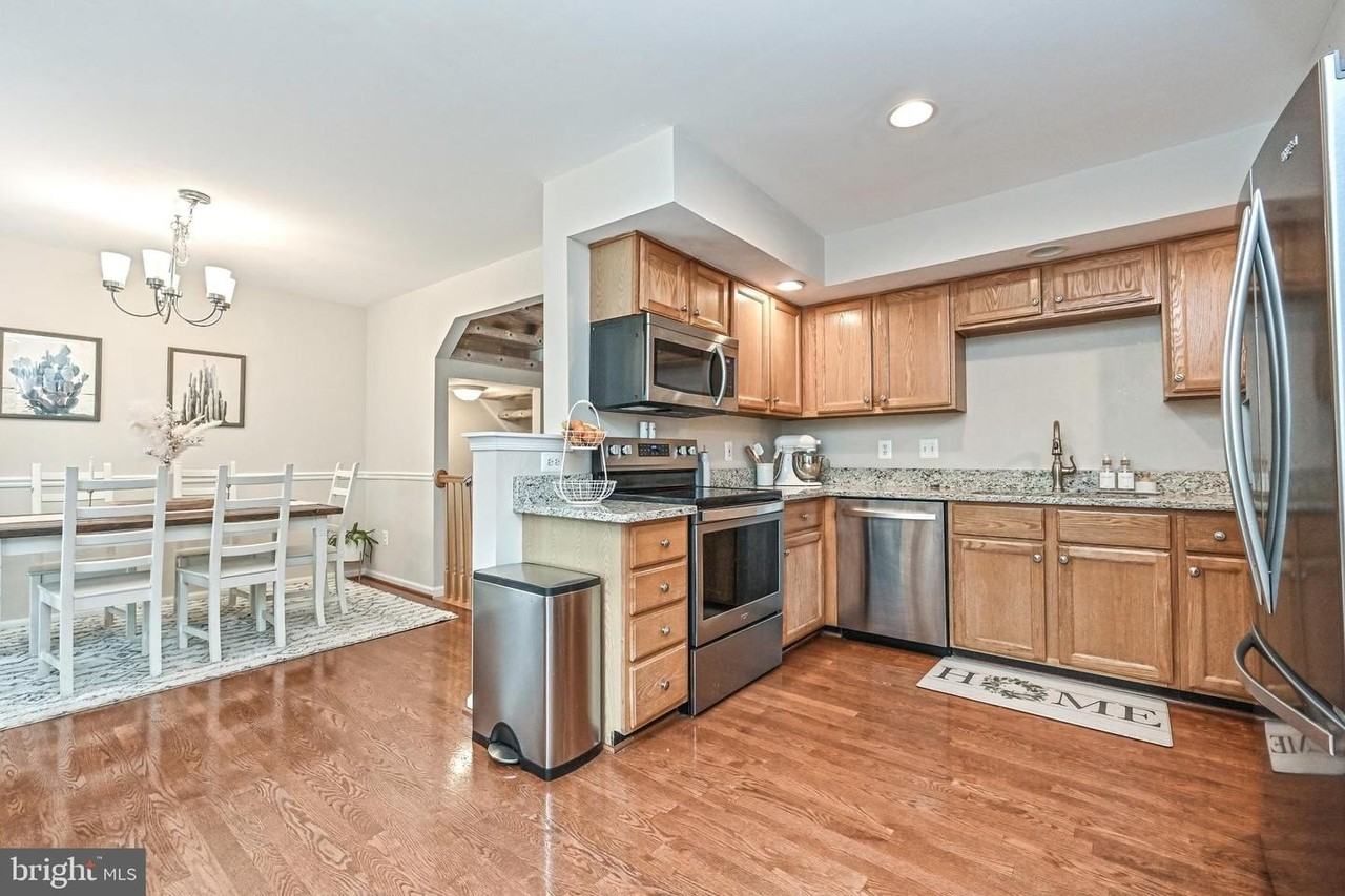 43195 Gatwick Sq - Photo 7 of 31