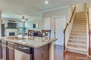 9319 Concord Park Dr - Photo 5 of 33