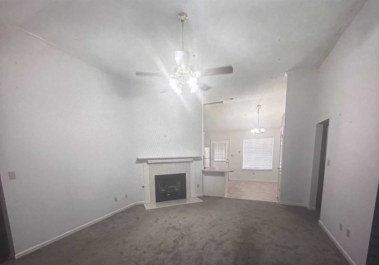 8917 Fulton Cv - Photo 2 of 7