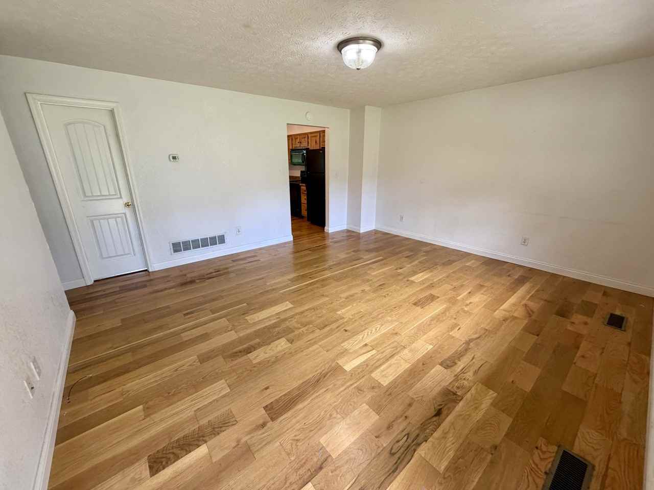TPO-111 Beecher Street - Photo 3 of 8