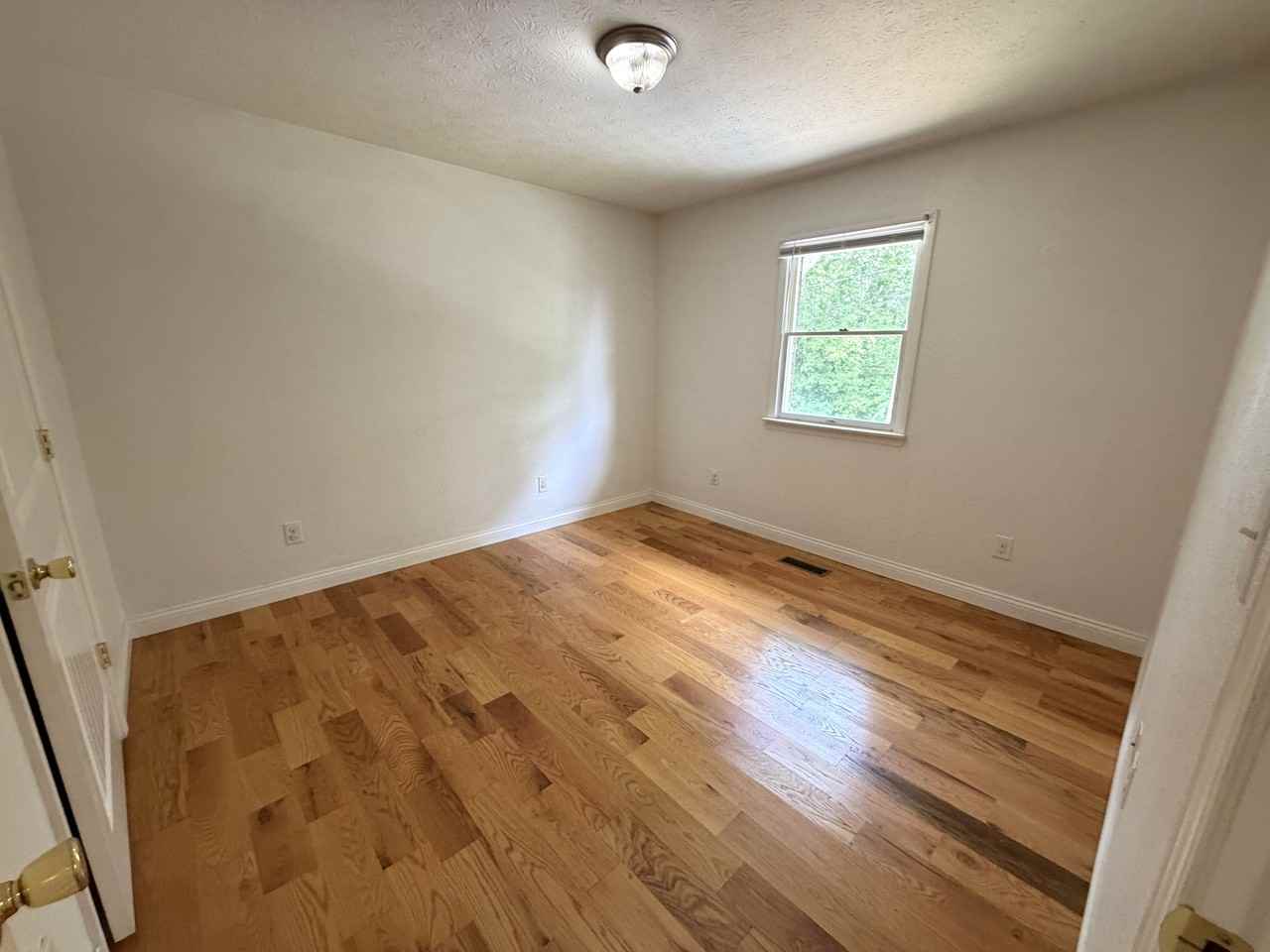 TPO-111 Beecher Street - Photo 4 of 8
