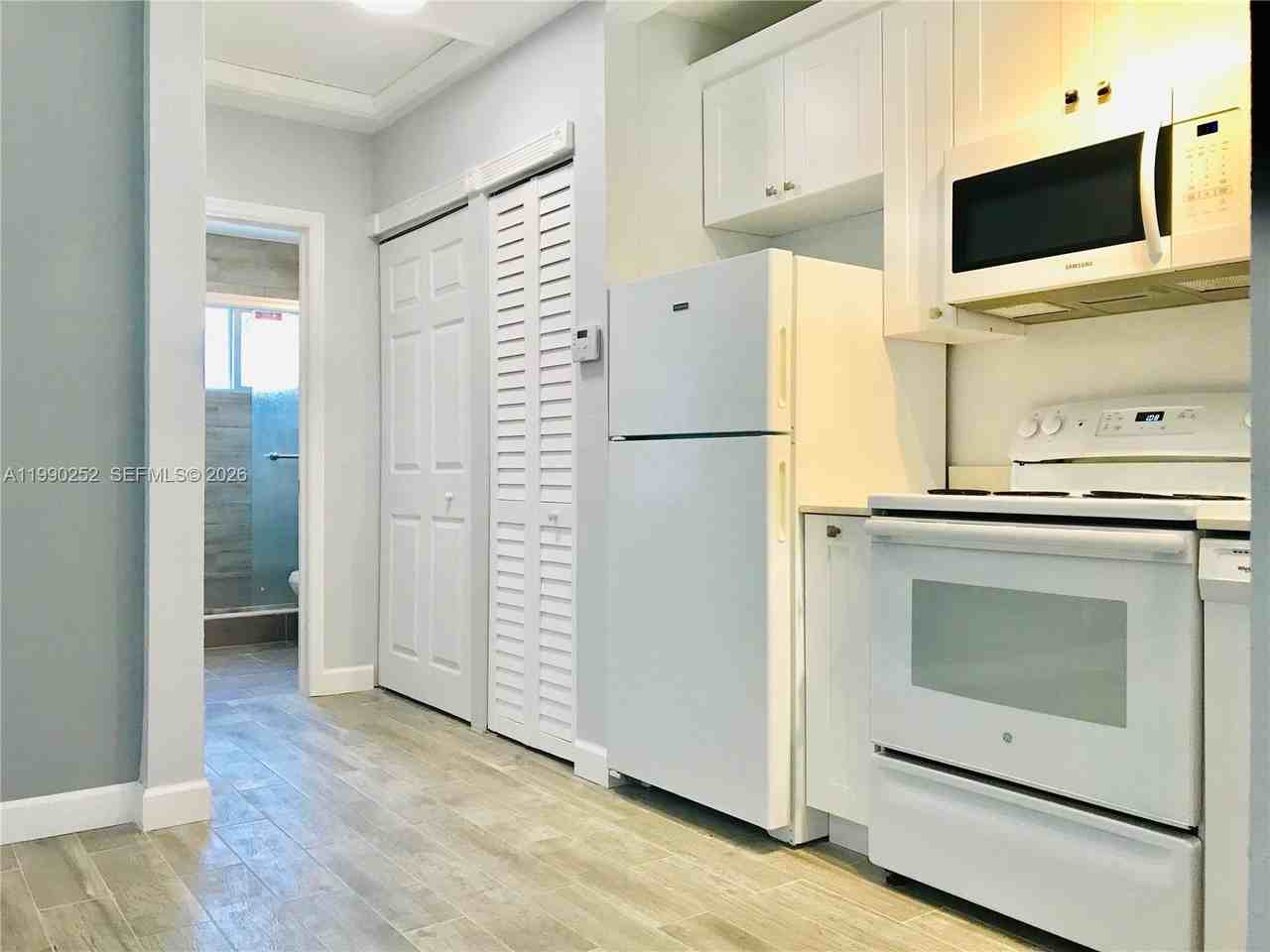 1951 Funston St #1 - Photo 5 of 12