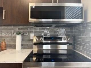 1607 Nw 16th Ave #1 - Photo 4 of 23