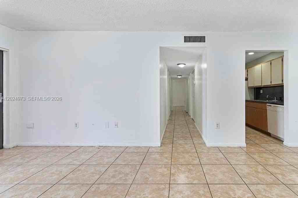 7403 Sw 152nd Ave #204-2 - Photo 4 of 33