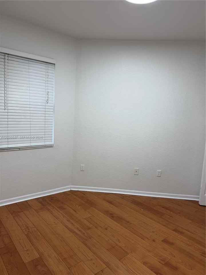 10902 Nw 83rd St #111 - Photo 7 of 16